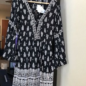 Lace up bell sleeve dress